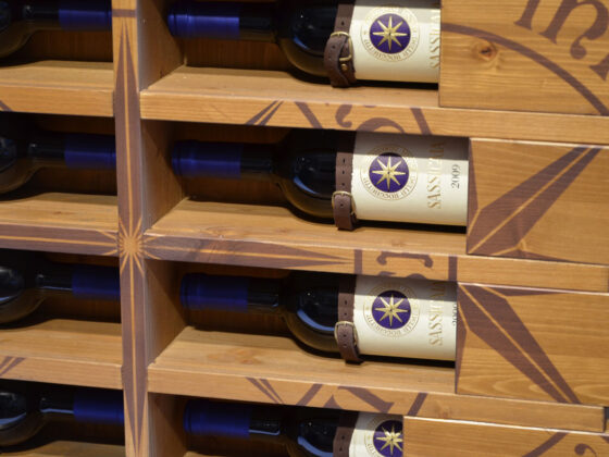 product design wine packaging sassicaia